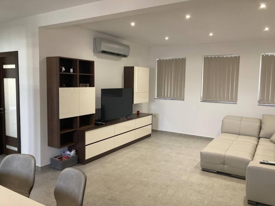 Dream Theatre Maisonette Marsaskala Exterior foto